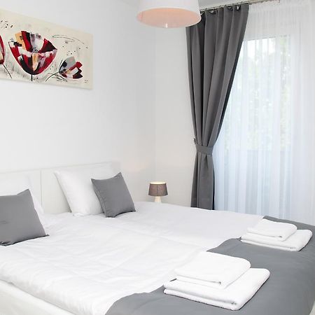 Apartamenty Mariela-Kolobrzeg Z Garazem المظهر الخارجي الصورة