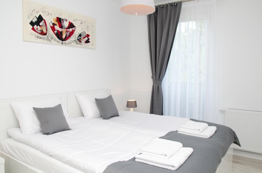 Apartamenty Mariela-Kolobrzeg Z Garazem المظهر الخارجي الصورة